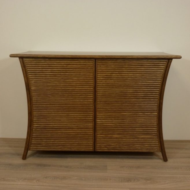 152 Manou Eiken Dressoir Rotan 40 kleuren