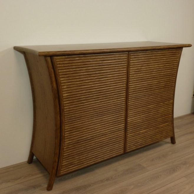 152 Manou Eiken Dressoir Rotan 40 kleuren