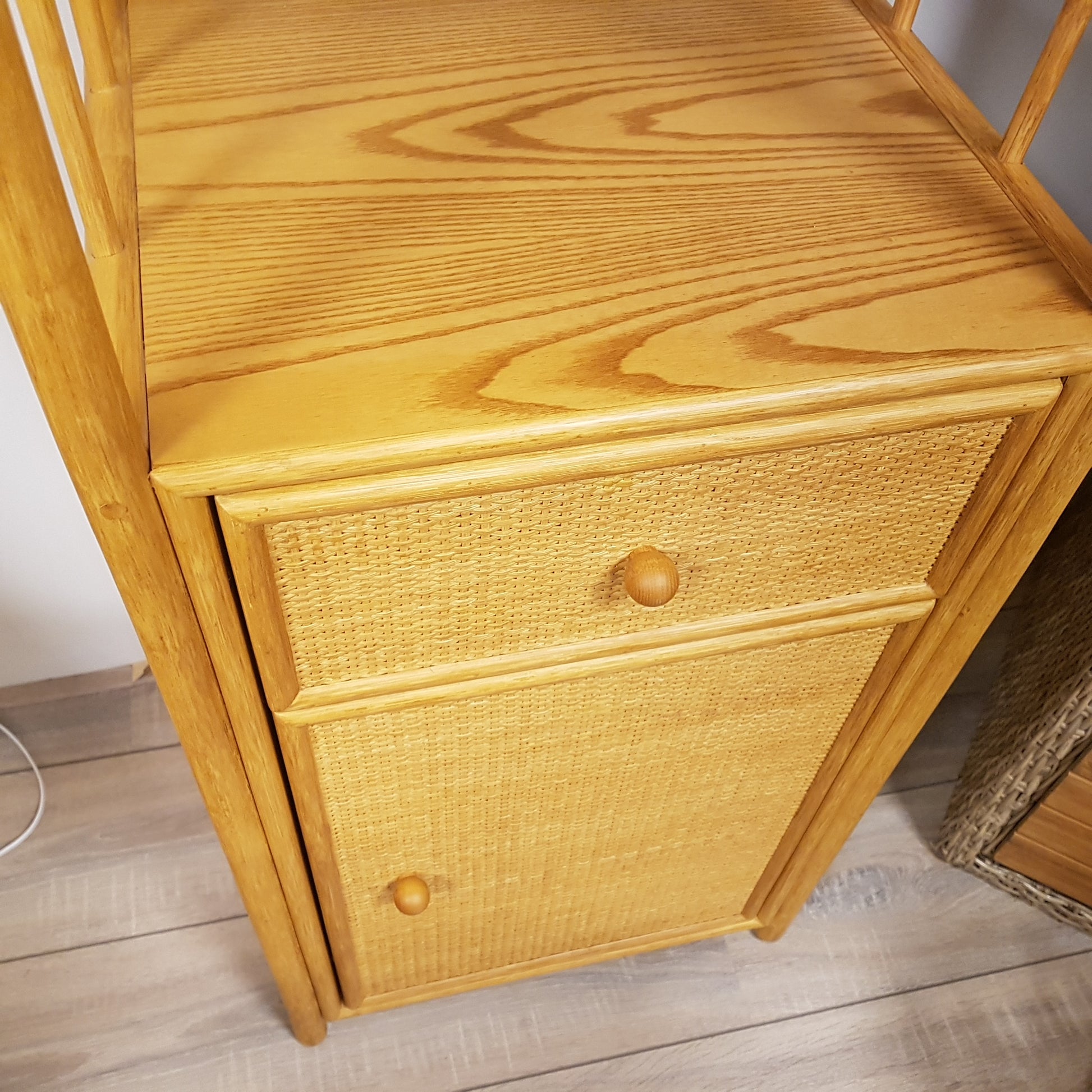 Rotan Eiken Boogkastje Nr 431 + Deur en Lade