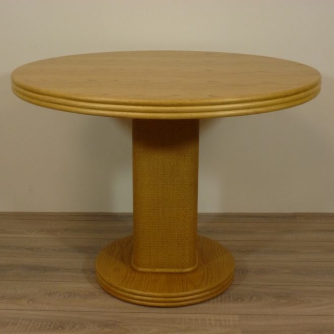 223 Manou Eettafel Eiken Rotan Meubel