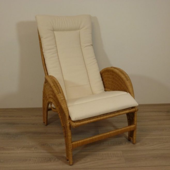AZ Relax Honingkleur EcruVW Rieten Stoelen Rotan