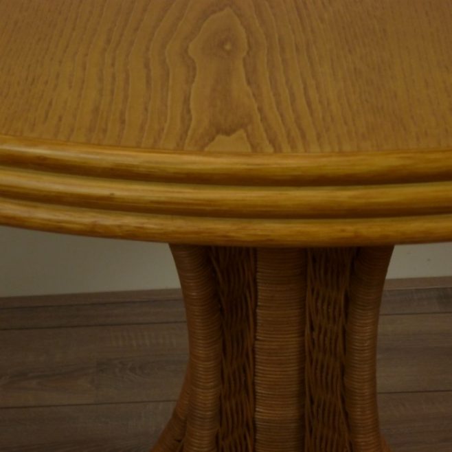 Amazone Rieten Eetkamertafel Eiken Rotan Tafel