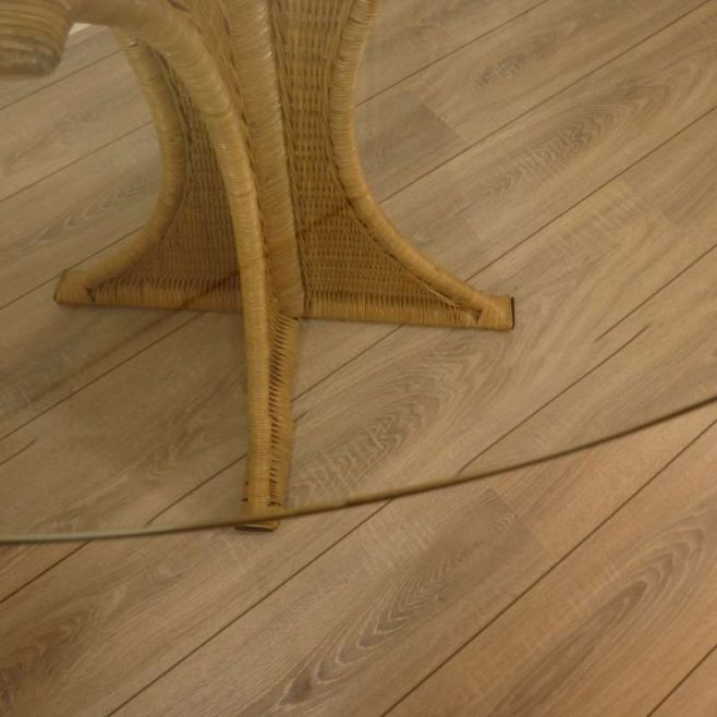 Amazone Rotan Eetkamertafel 100cm Rond Glas