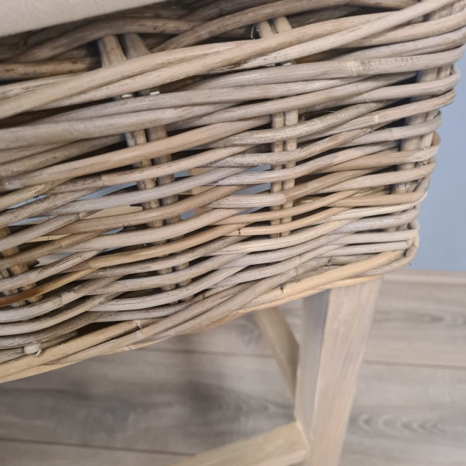 Barkruk Teak Hout Kubu Grey Rotan Met Kussen