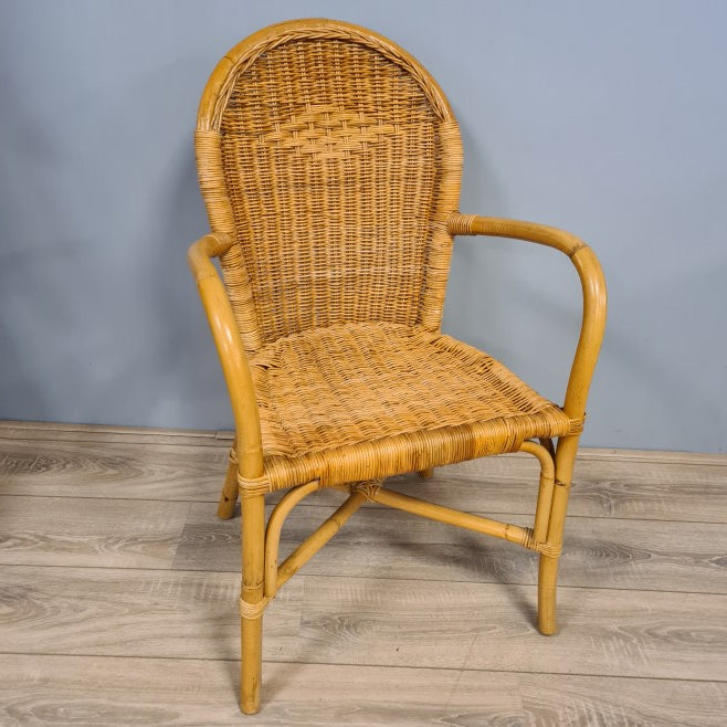 Tafel + 2 Celebes Armstoelen met Kussens Rotan Eethoek  Jubileumaanbieding  🎉