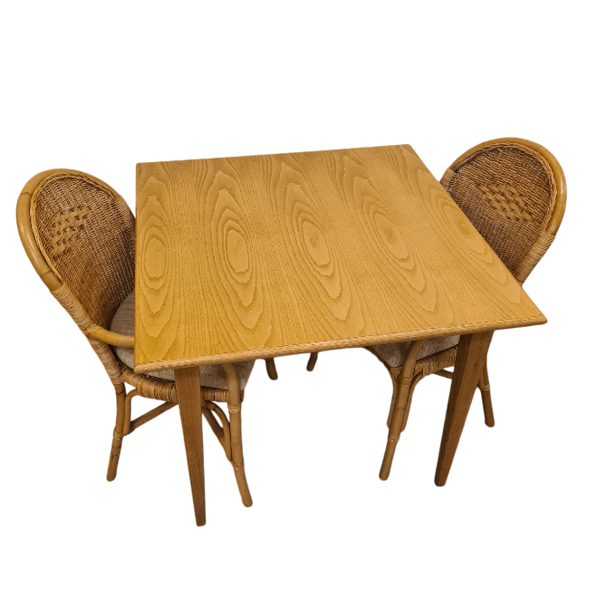 Tafel + 2 Celebes Armstoelen met Kussens Rotan Eethoek  Jubileumaanbieding  🎉