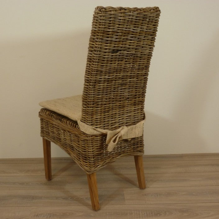 Fredy Kubu Grey Rotan Eetkamerstoelen Rieten Eetkamerstoelen Rotan Eetkamerstoelen Rieten Stoelen Rotan meubelen meubels rieten stoelen rotan eetkamerstoelen eetstoelen rotanspeciaalzaak rotanspecialist rotan eethoek eetkamerstel