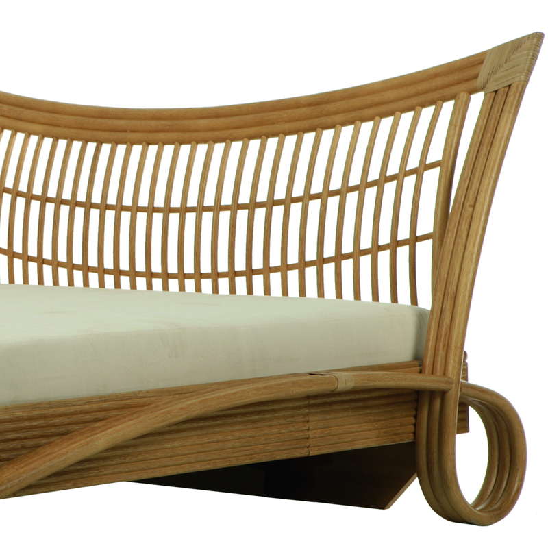 Manou Bed 591