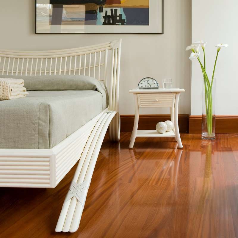 Manou Bed 591