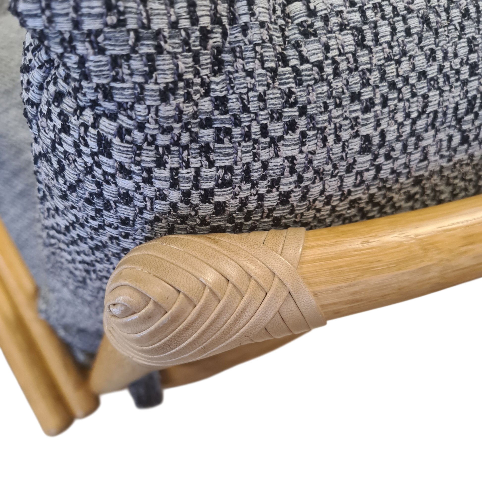 Manou Draaistoel Nr 355 Rotan Draaifauteuil met Vering