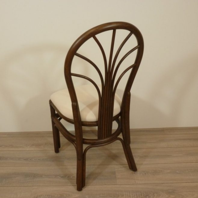 Manou Eetkamerstoelen 301 Rotan meubelen meubels rieten stoelen rotan eetkamerstoelen eetstoelen rotanspeciaalzaak rotanspecialist rotan eethoek eetkamerstel