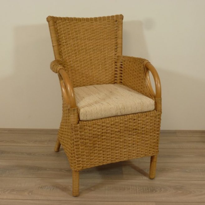 Solo Rieten Eetkamerstoelen Rotan Eetkamerstoelen Rieten Stoelen Rotan meubelen meubels rieten stoelen rotan eetkamerstoelen eetstoelen rotanspeciaalzaak rotanspecialist rotan eethoek eetkamerstel