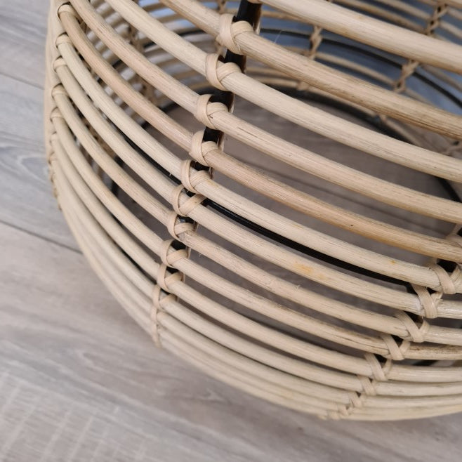 Kubu Naturel Rotan Tafeltje / Krukje