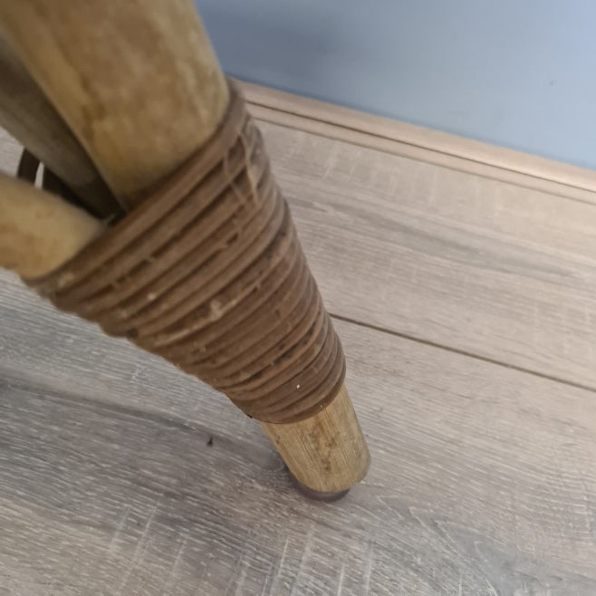 Tuintafel Rond Grijs Rotan Kunststof Blad Werzalit Marmer Wit
