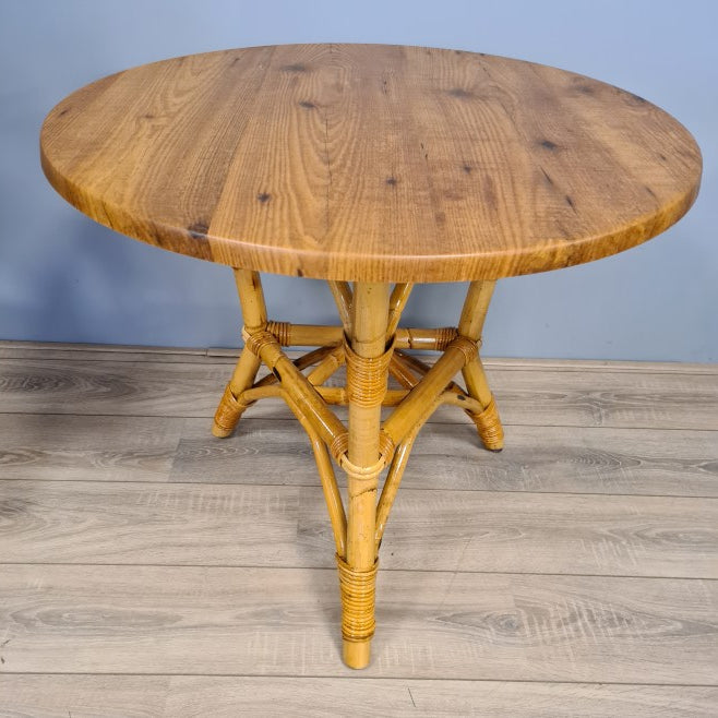 Tafel Rond Rotan Driepoot Old Pine Werzalit Blad